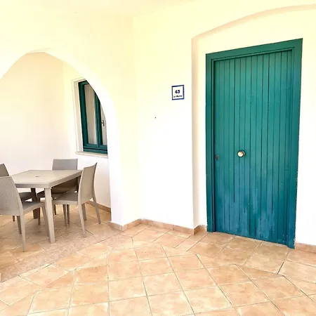 Le Corti Del Golfo Dell' Asinara